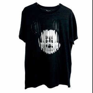 DISNEY store Black T Shirt Mickey Size Large